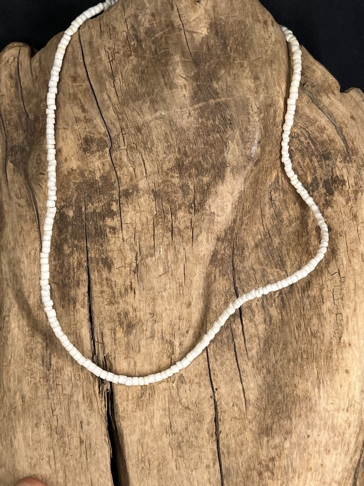 VINTAGE 16” 2.7 MM SHELL NECKLACE