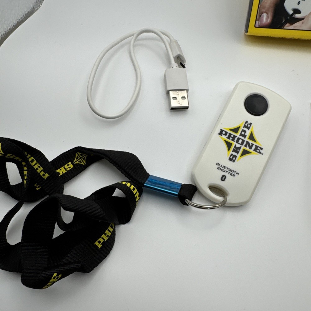 Phone Skope Shutter Remote 2.0 - Used With Box