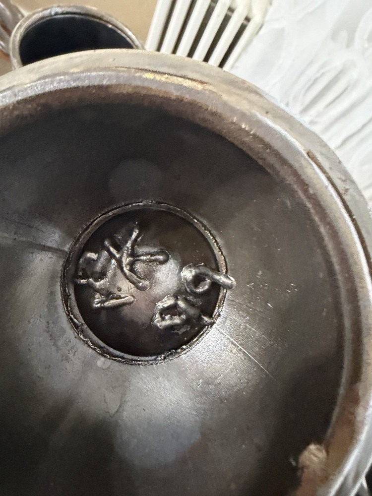 Decorative Metal Pot Cast Iron embossed design