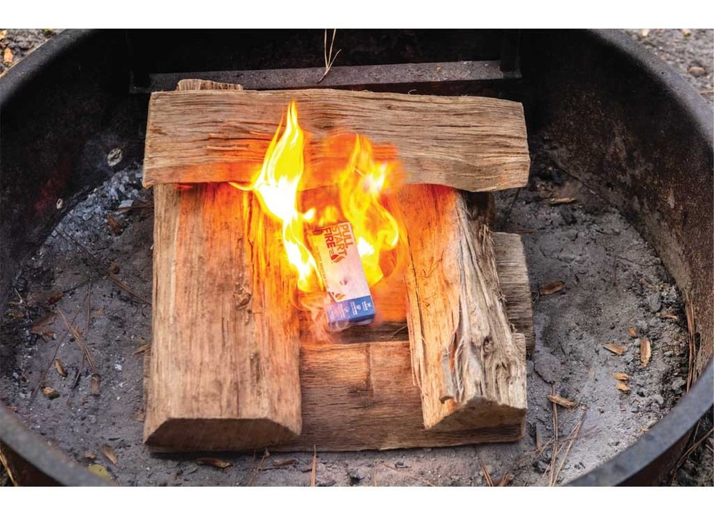 Pull Start Fire 5-Second Fire Starter Rainproof Windproof 72-Pack Floor Display