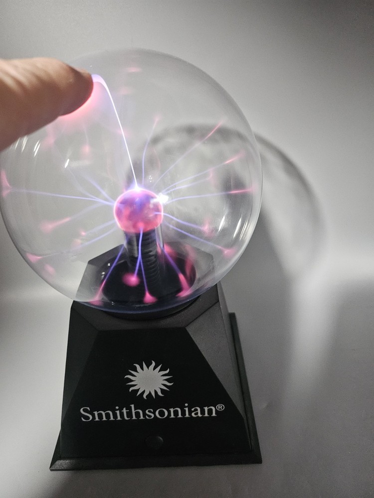 Smithsonian Plasma Ball Battery Lamp Touch & Sound Responsive Globe Light Tested