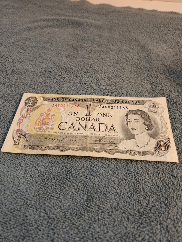 Canada 1 Dollar Bank Note  Low Number 1973