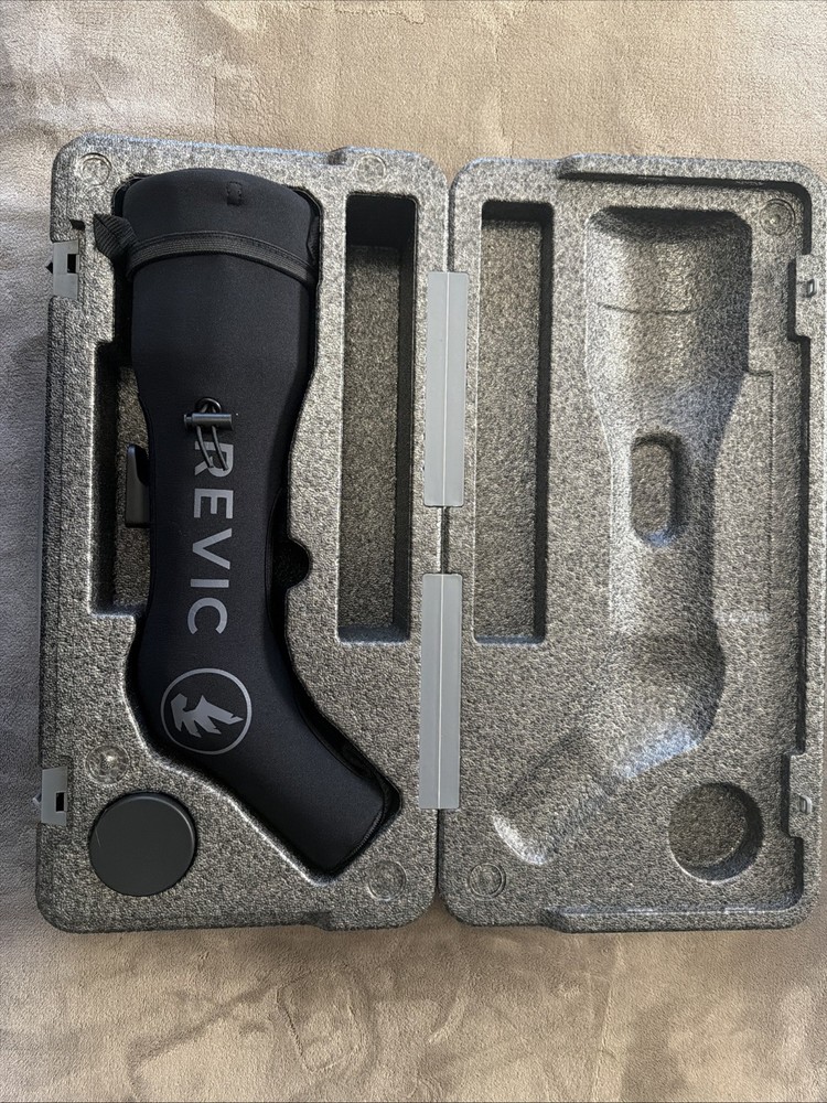 Revic Acura S80a Spotting Scope
