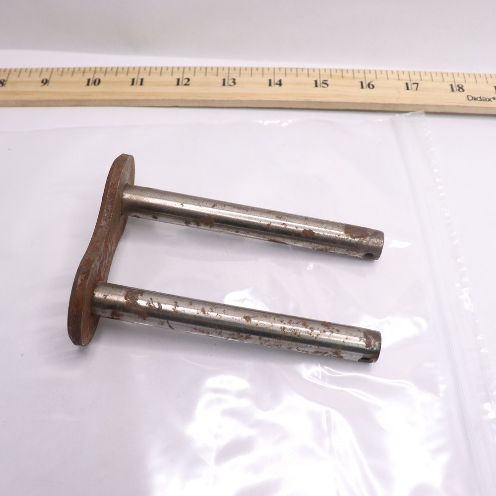 Double Connecting Link Cotter Pin Alloy Steel - Incomplete