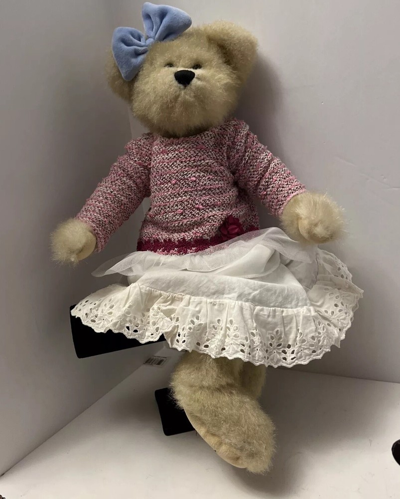 Boyd’s Bears plush Snowflake 2003 Bear 15”