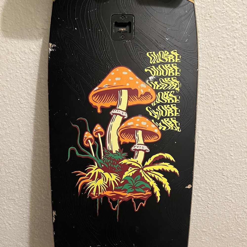 Trippy Cruiser Longboard Skateboard