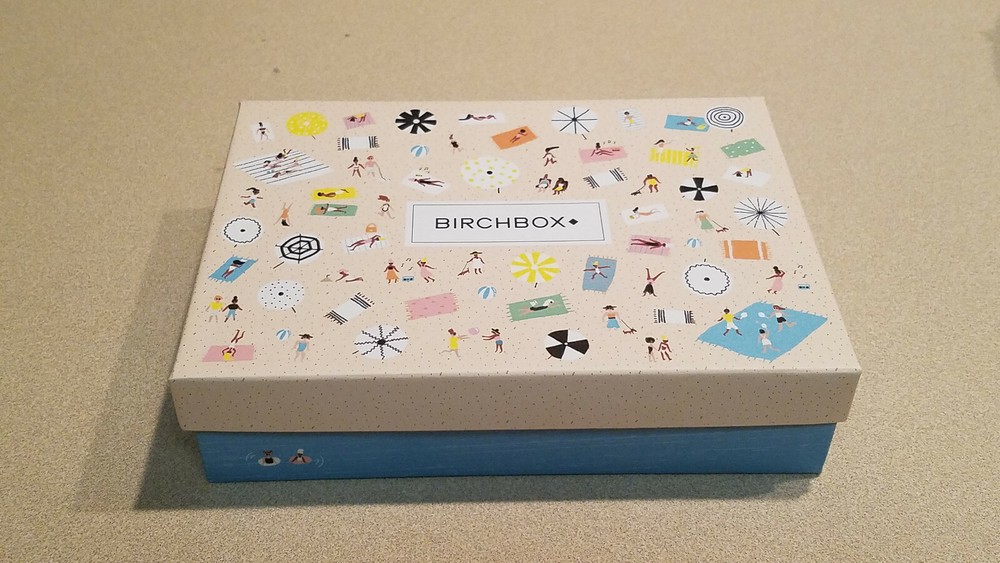 BirchBox "Beach Babes" 7 1/4" x 5 1/4" Gift Box with Foam Insert