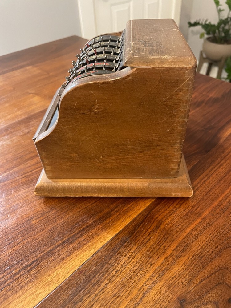 Vintage Antique Adding Machine Little Giant No Front Plate