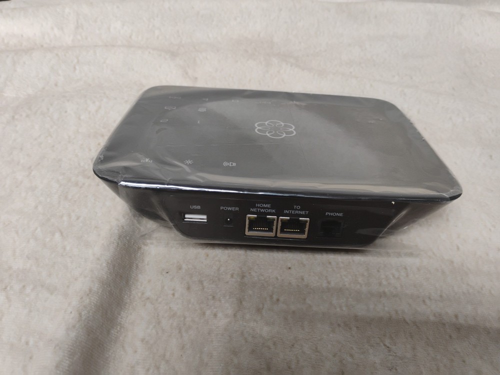 Ooma Telo VoIP Over Internet Protocol Base Station, 110-0110-201