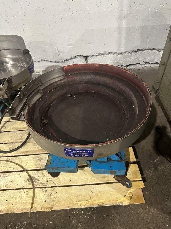 14" VIBRATORY FEEDER