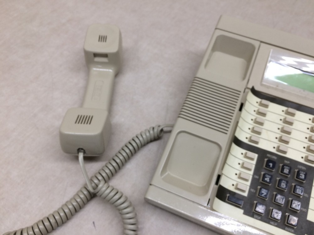 ROLM PhoneMail 64000 RP400 40 Button Programmable Phone Beige Mail