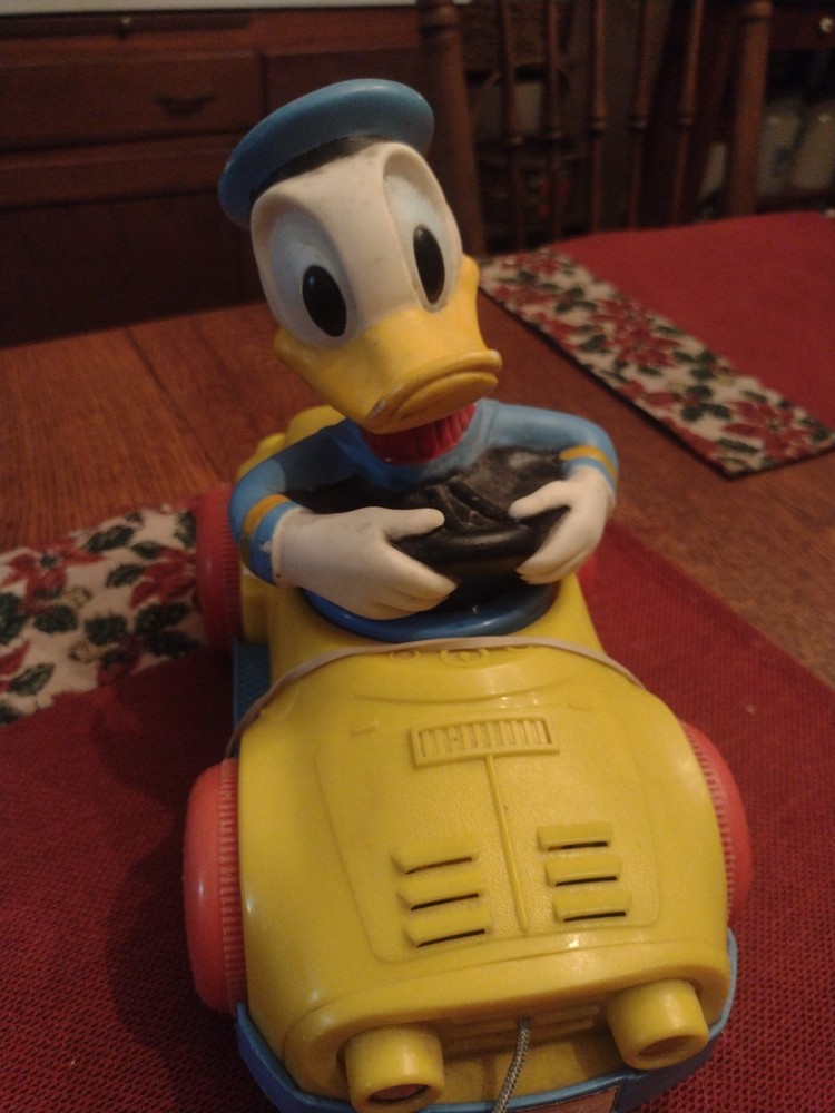 Donald Duck Pull Toy