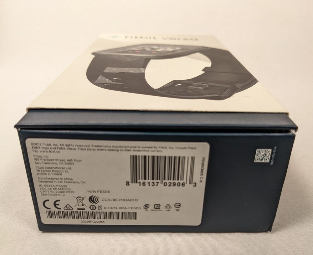 Fitbit Versa Smartwatch