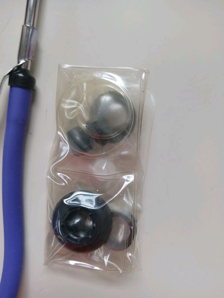 Vintage Stethoscope UNTESTED UNBRANDED SEE PHOTOS