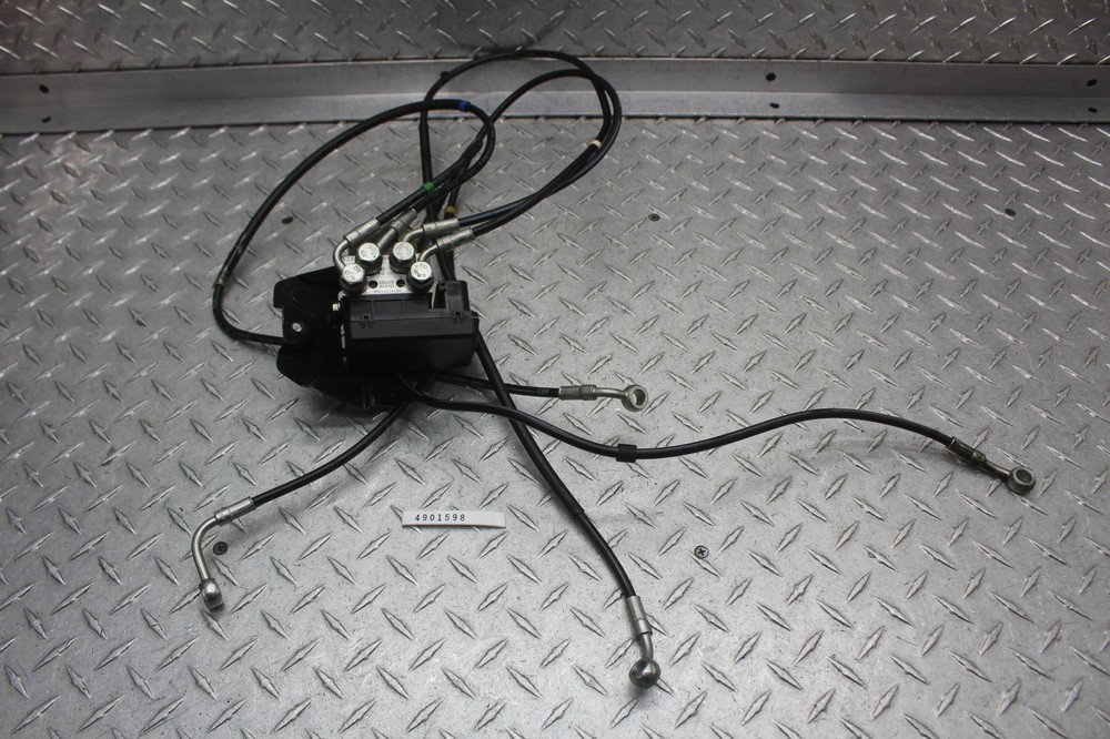 2016 KTM 390 DUKE ABS PUMP UNIT MODULE W/ HOSES