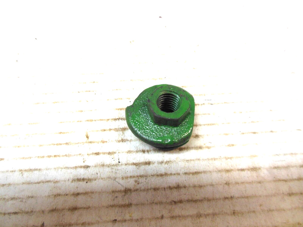 NOS JOHN DEERE FORAGE HARVESTER KERNEL PROCESSOR SPRING END PLUG ADAPTER A26170