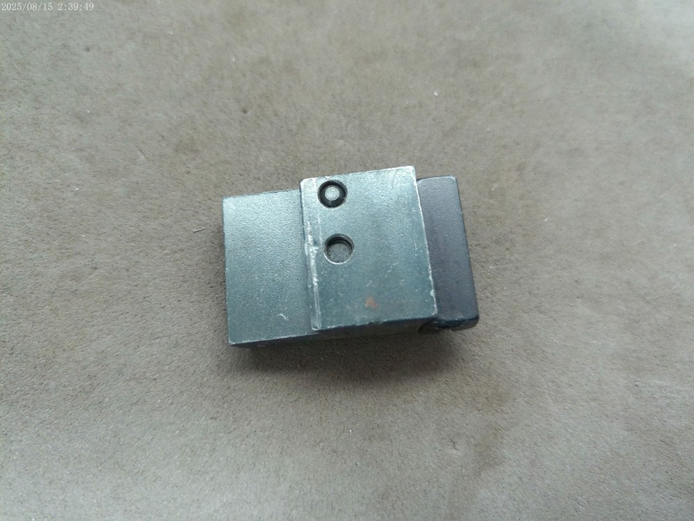 Ruger pistol adjustable rear sight assembly