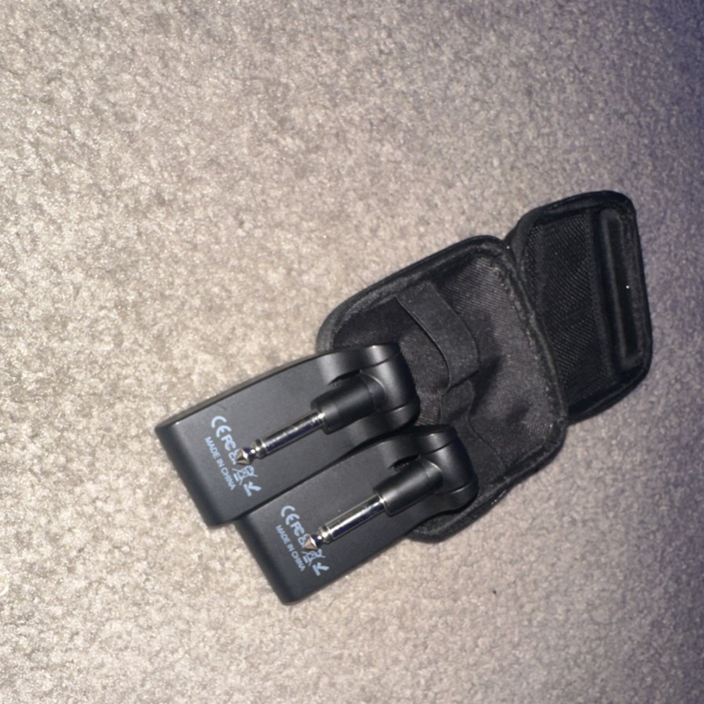 New Bee Wireless Radio Flash Trigger Set 2 Units Universal 1/4" Sync Case