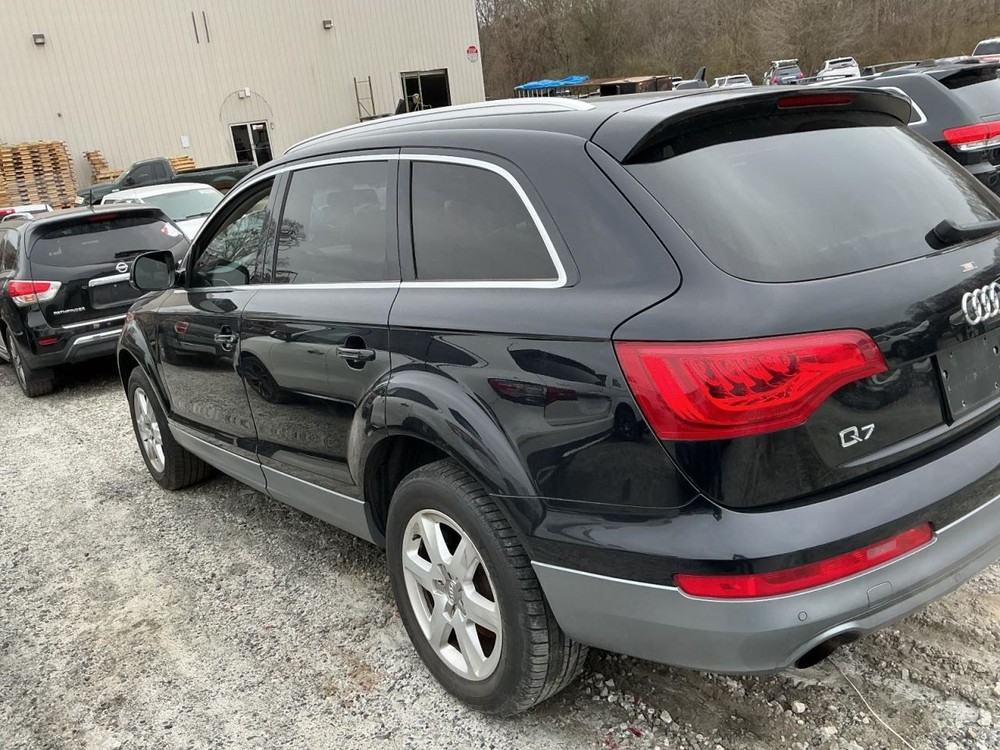 Q7 AUDI 2011 Glove Box 4985626