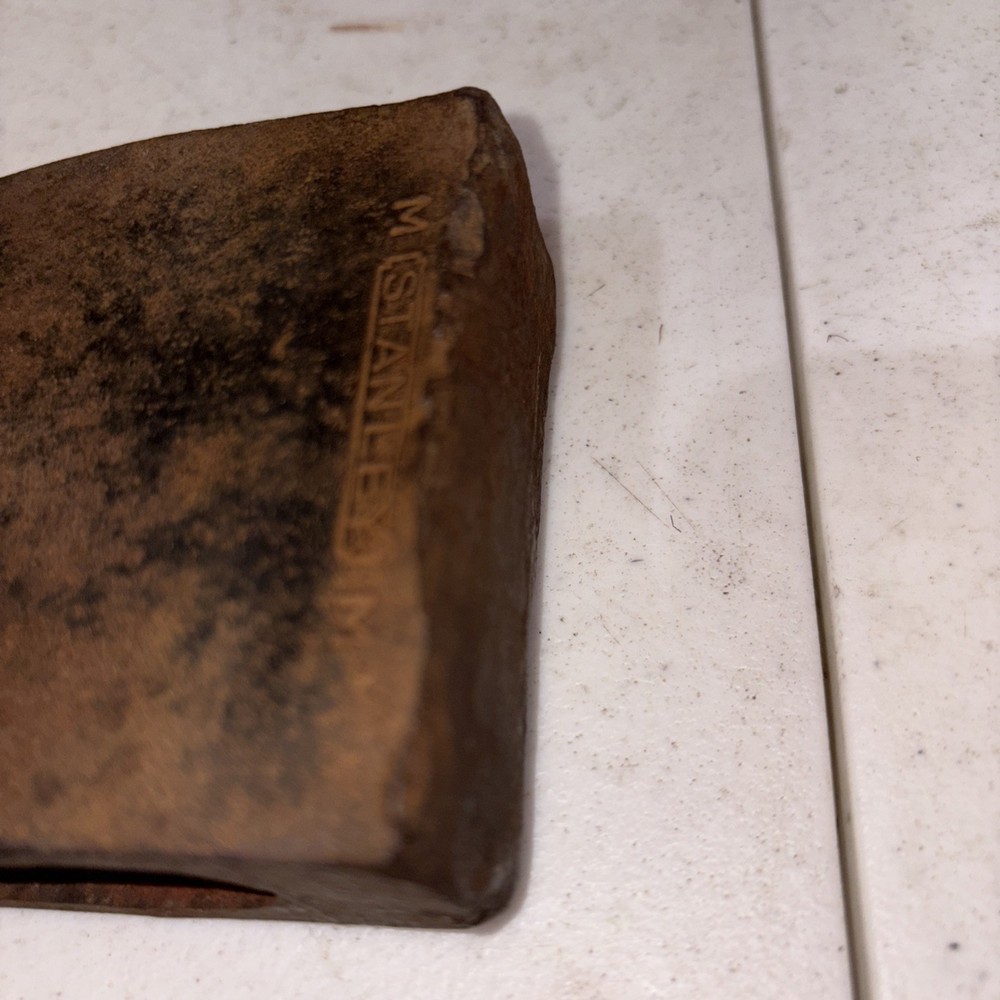 Vintage M Stanley M 3 1/2# Axe Head