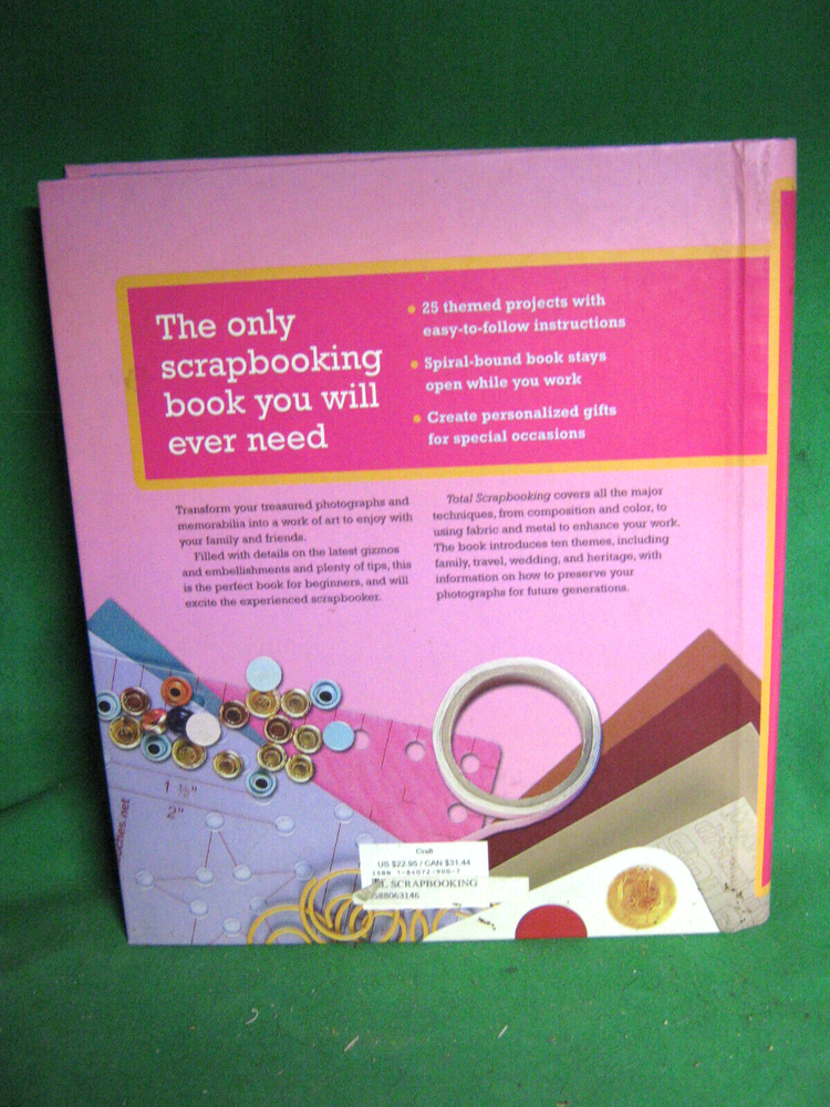 Total Scrapbooking - Instruction Book with 25 Projects