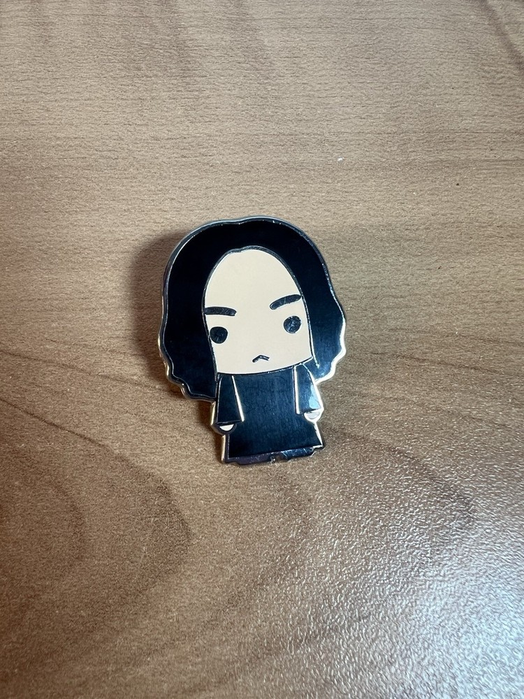 Paladrone Pin Severus Shape Harry Potter 1.25”