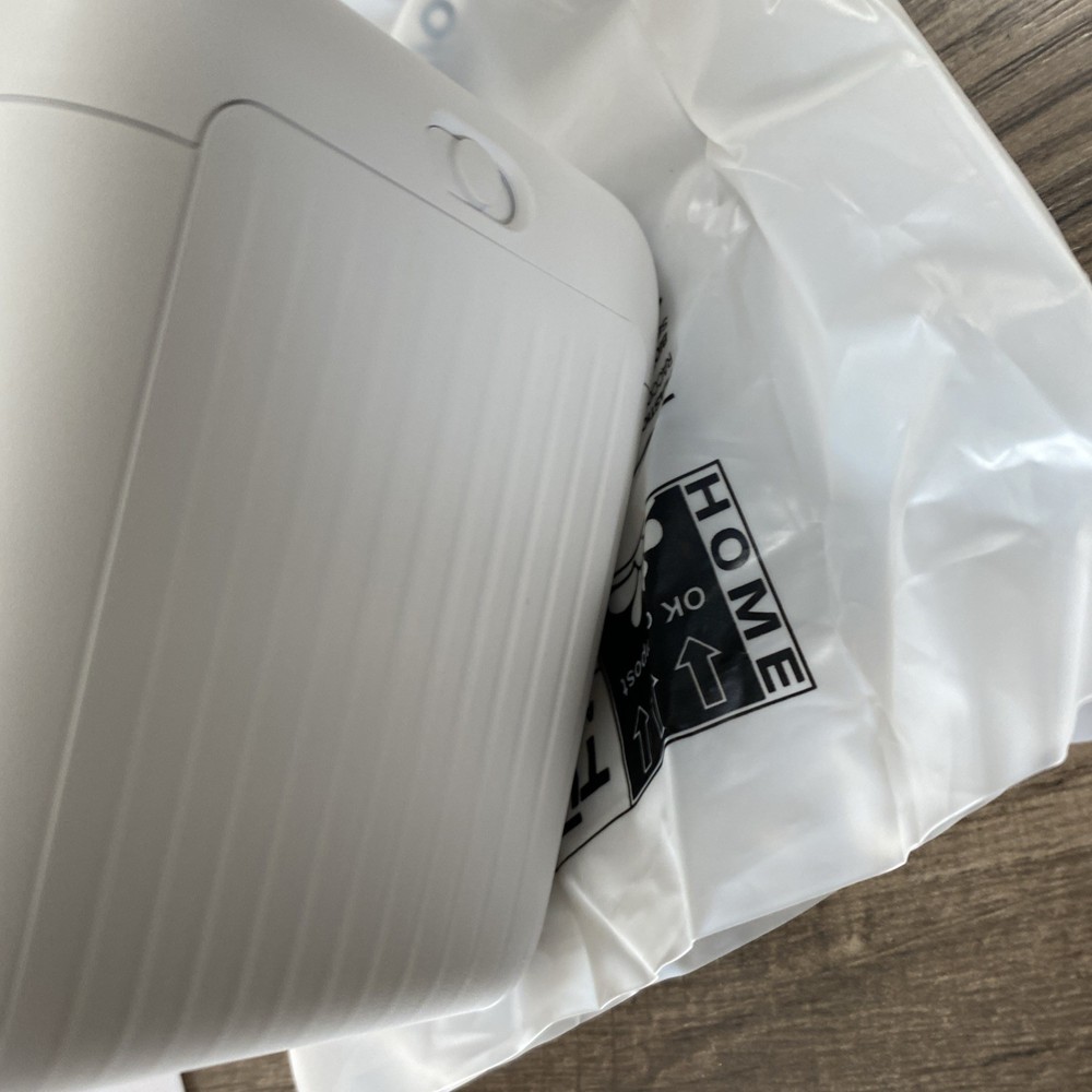Polaroid GO Gen 2 Everything Box White Open Box/az