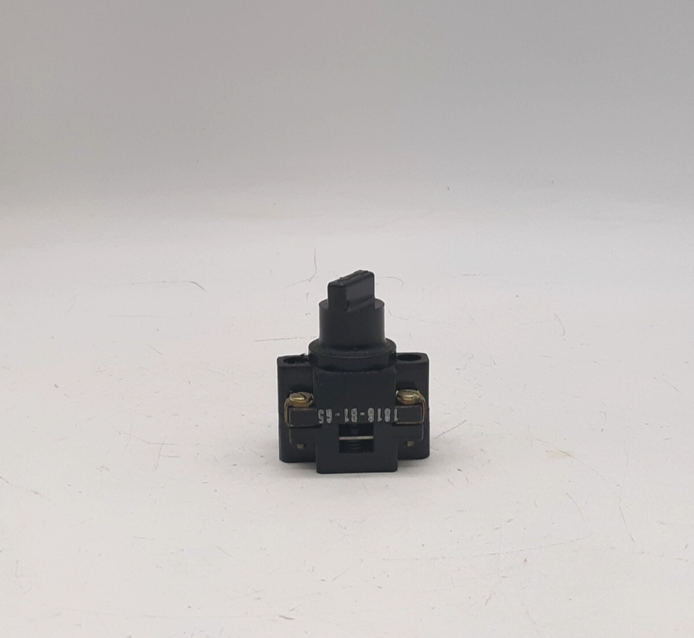 1816-B1-G5 Selector Switch