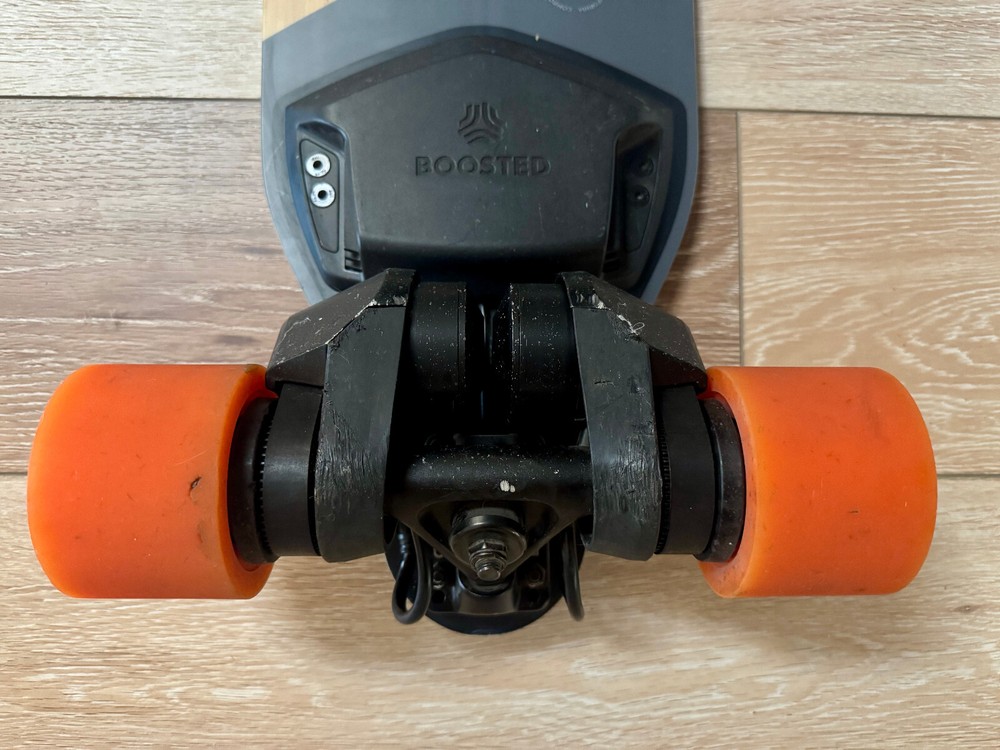 Boosted Plus V3 Electric Skateboard
