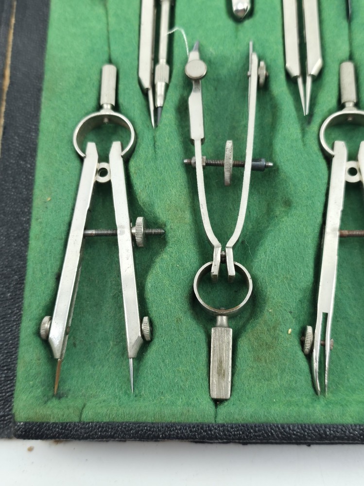 Vintage Tacro Germany 2125 Drafting Set Compass Engineer Architect Tools Case