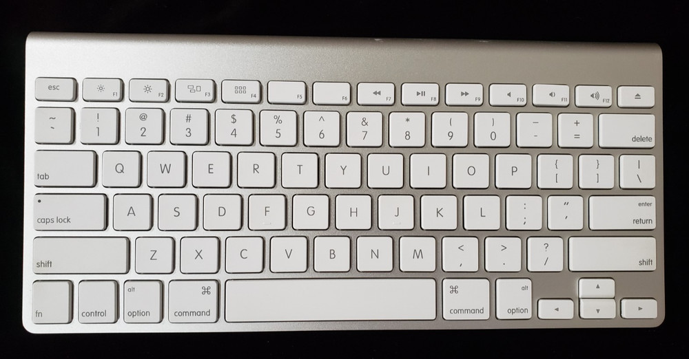 Genuine Apple A1314 Wireless Keyboard & Bluetooth Magic Mouse A1296 TESTED