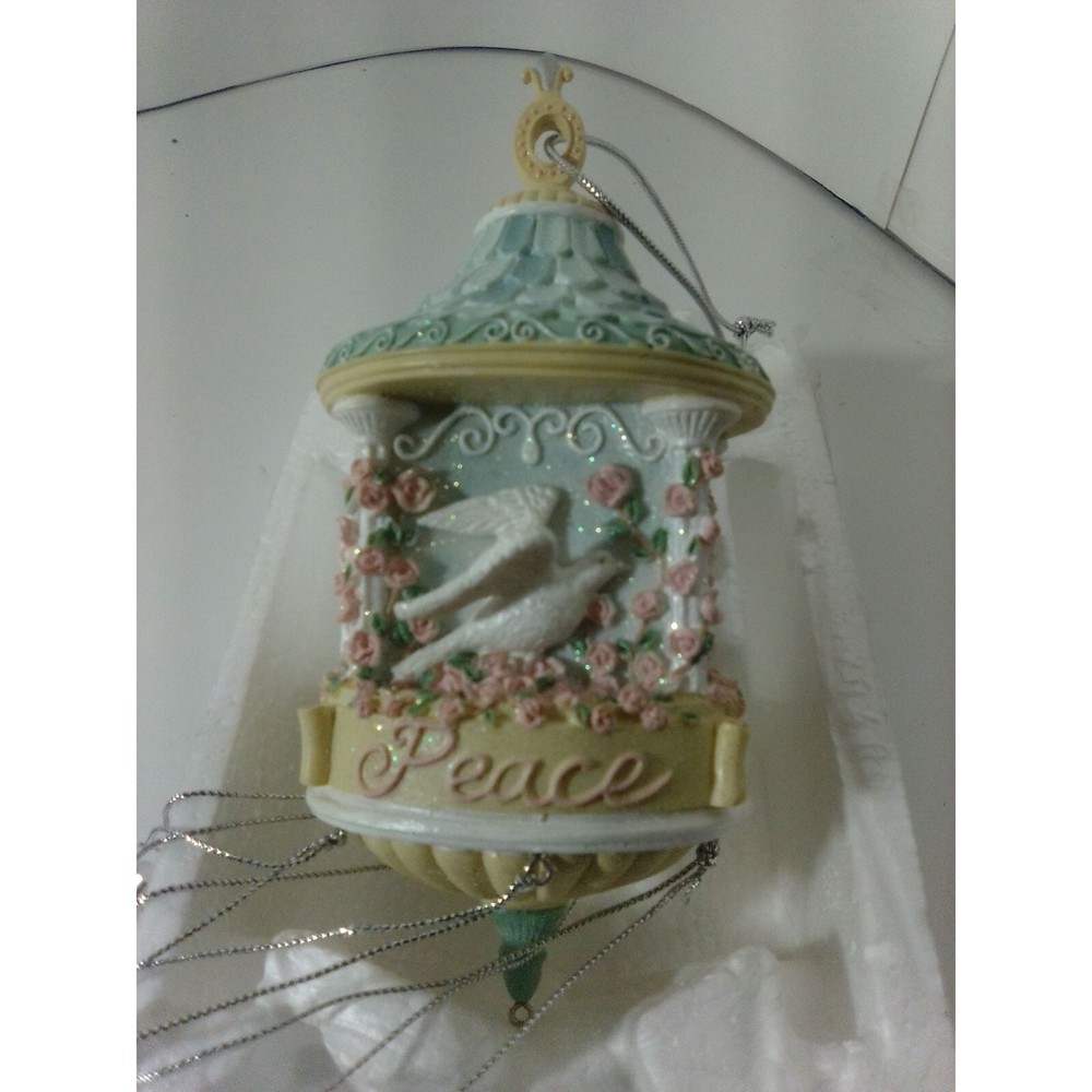 Peaceful Doves Windchimes