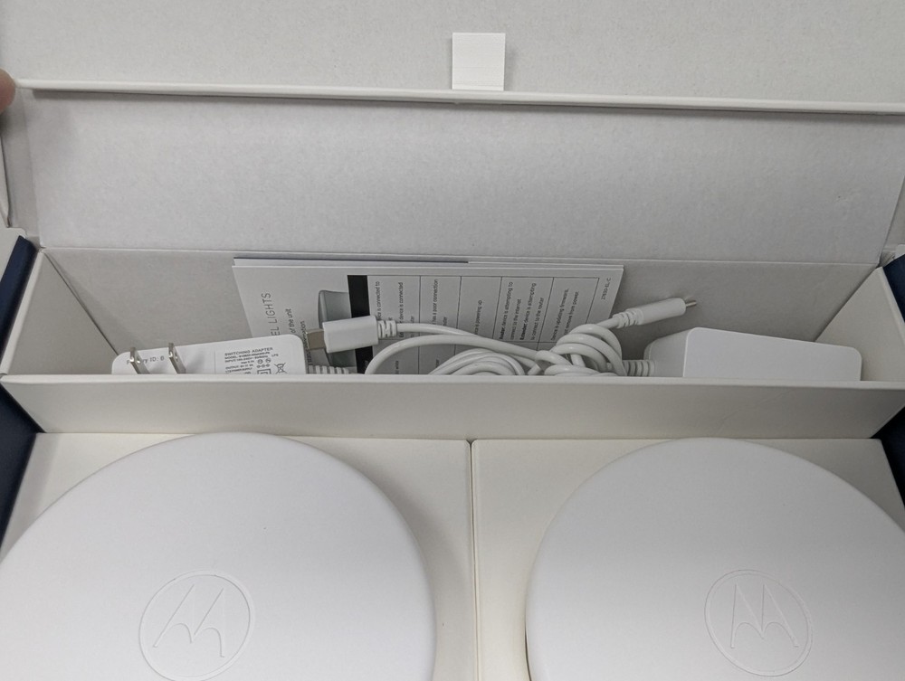 Motorola Mesh WiFi Router Extender 2 Pack AX1800, White