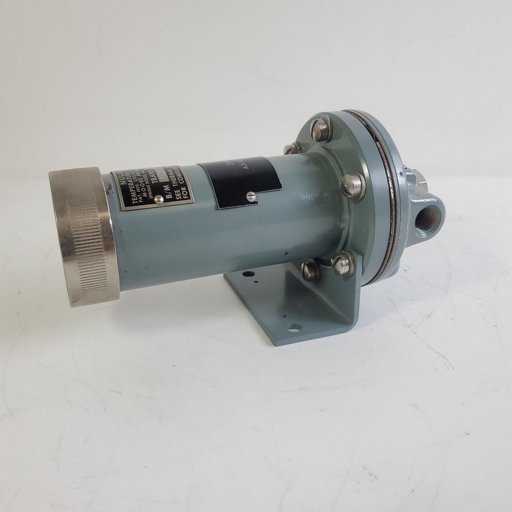 MOORE NULLMATIC 33A TEMPERATURE TRANSMITTER 14033-AS7EG 33a14033as7eg