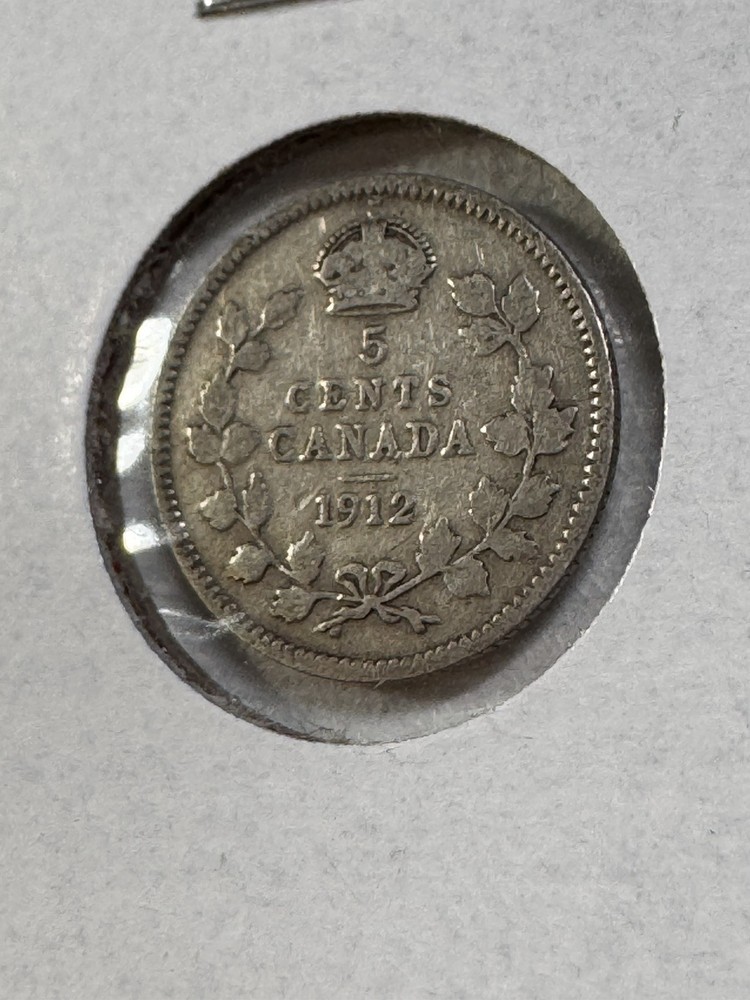 1912 Canada 5 Cents Small Silver Coin