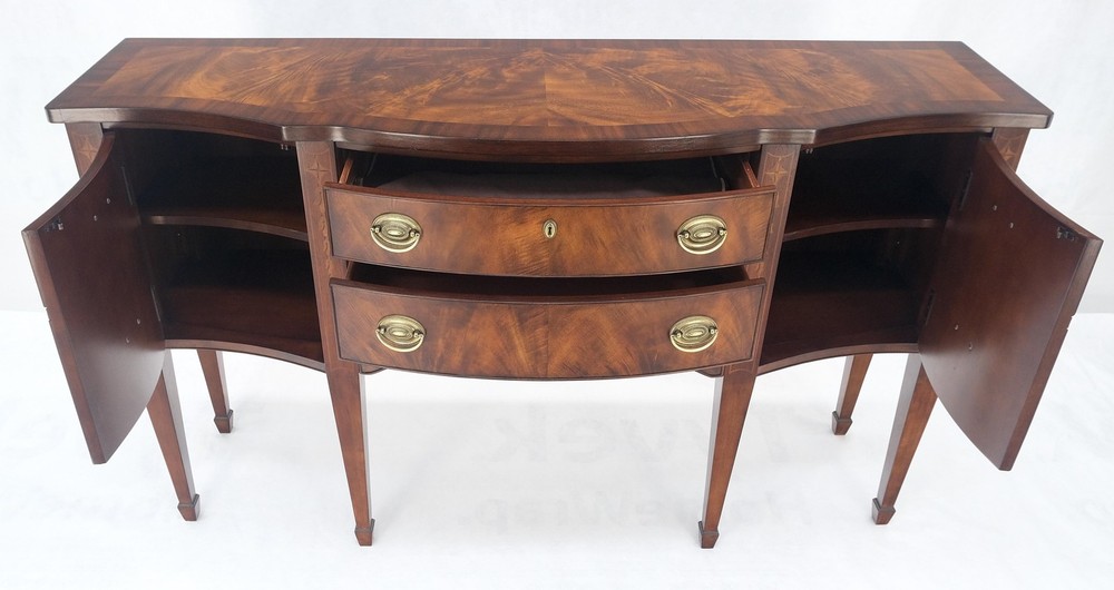 Broyhyll Bow Front Crotch Mahogany Banded Top Sideboard Buffet Console MINT!