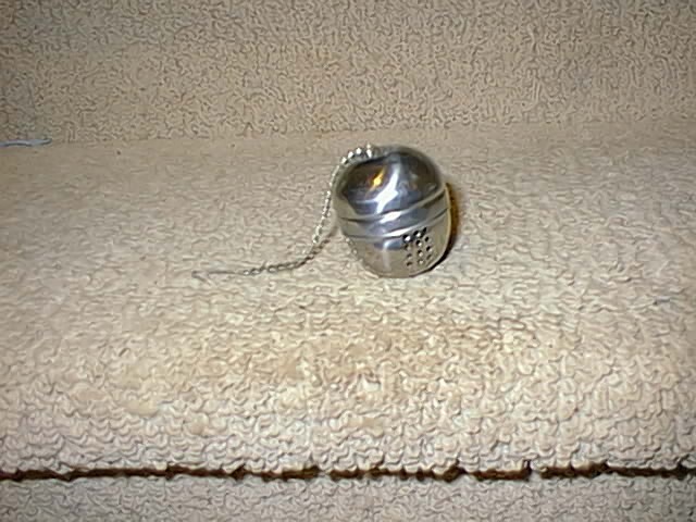 Vintage Acorn Tea Ball Infuser 2 Piece Strainer