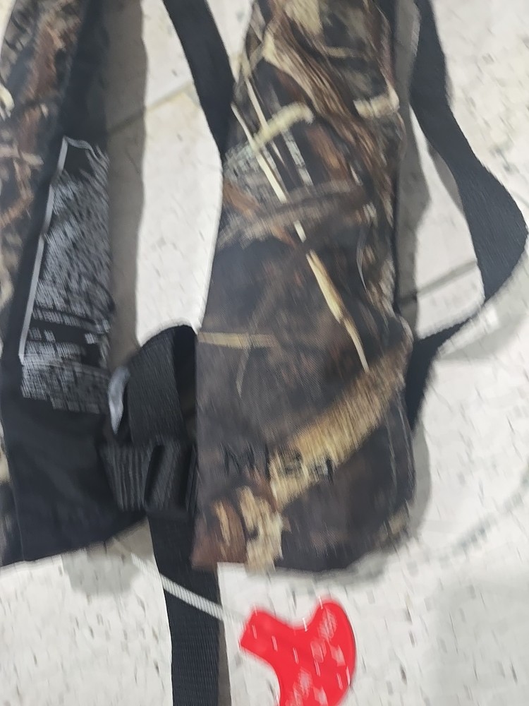 Scheels 3042M Recreational Inflatable Type V PFD CAMO USED