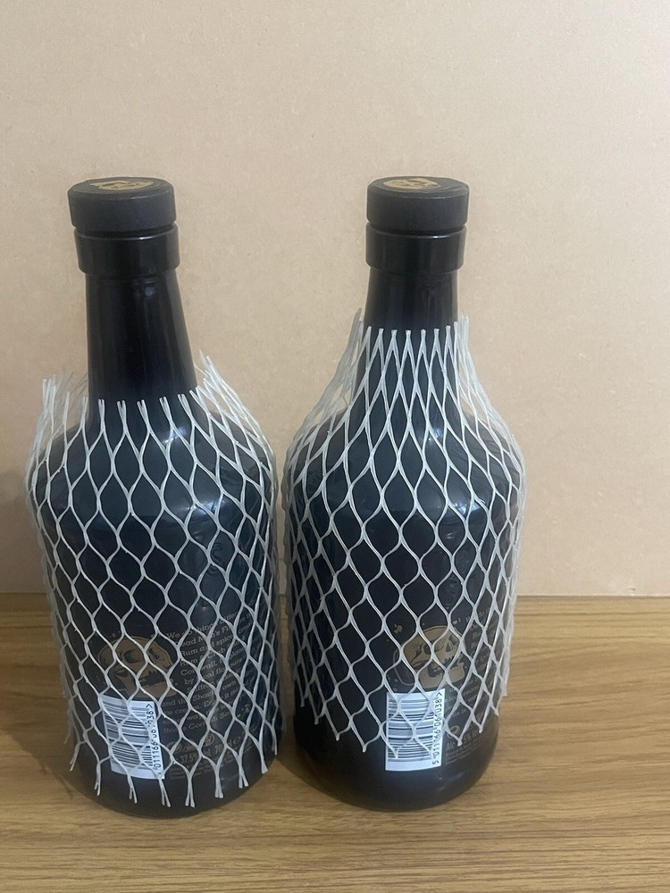 2X EMPTY Rum Bottles Dead Man’s Fingers EMPTY Used