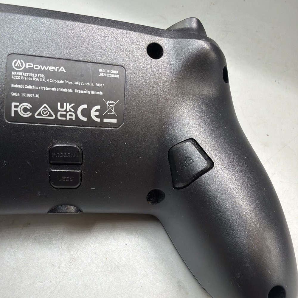 PowerA Wired Controller for Nintendo Switch - Matte Black - USED NO CABLE