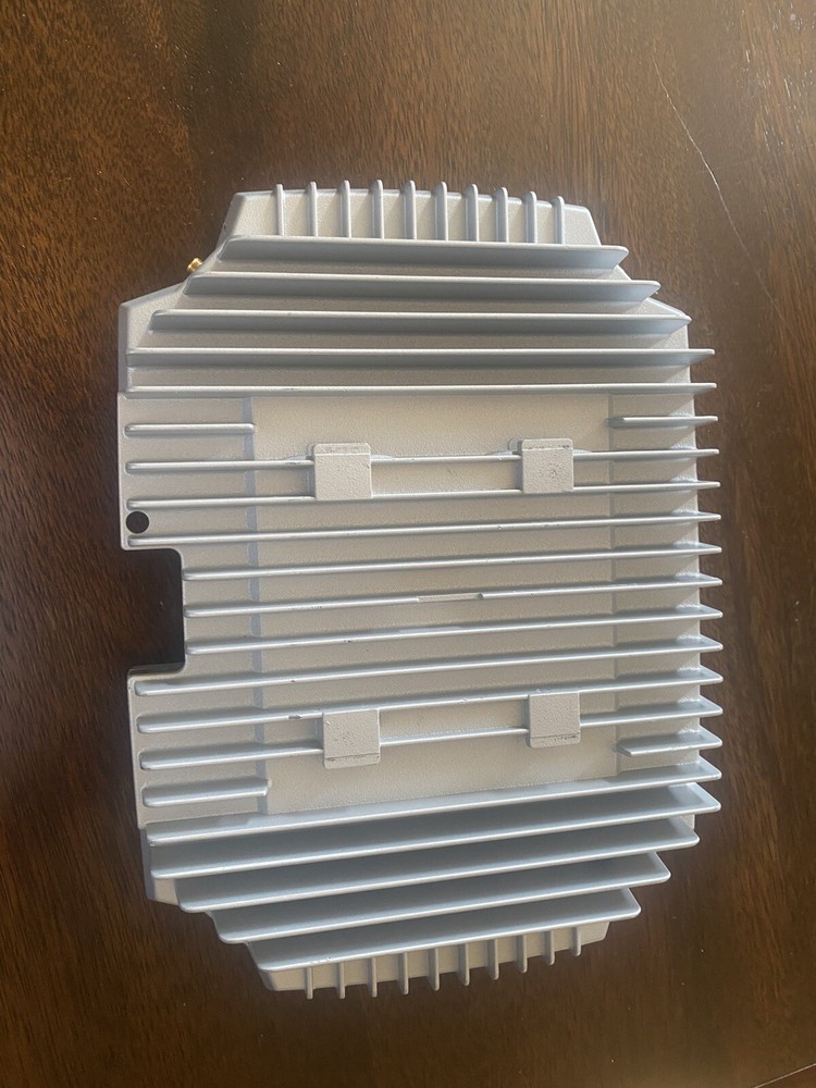 Ip.access GSM850 Model: NBTS-165DU