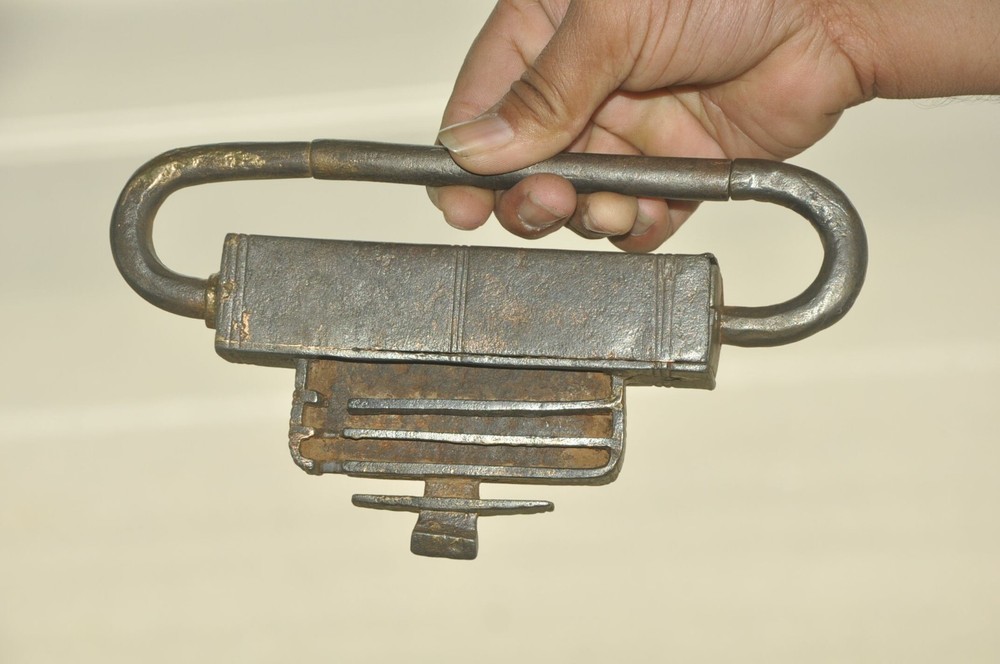 Vintage Unique Shape Iron Handcrafted Solid Heavy Strip System Padlock