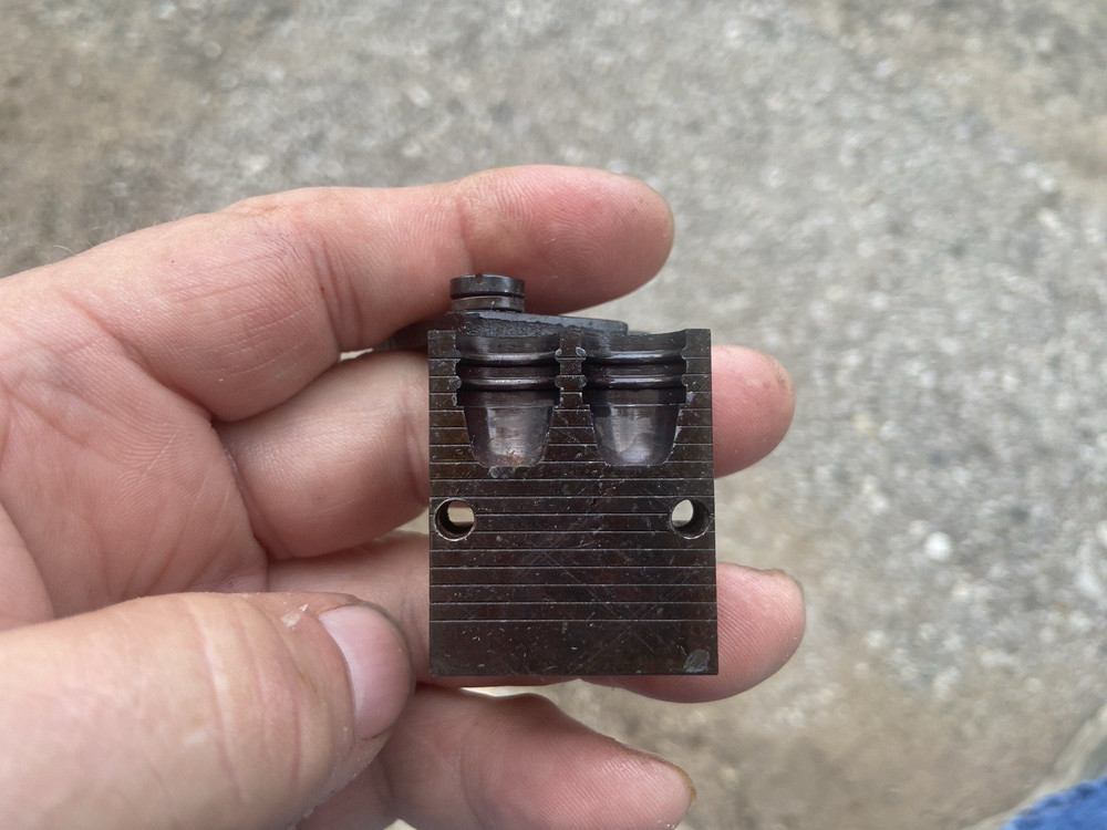 IDEAL U452460 UNDERSIZED 2 CAVITY BULLET MOLD W/BOX HARD TO FIND