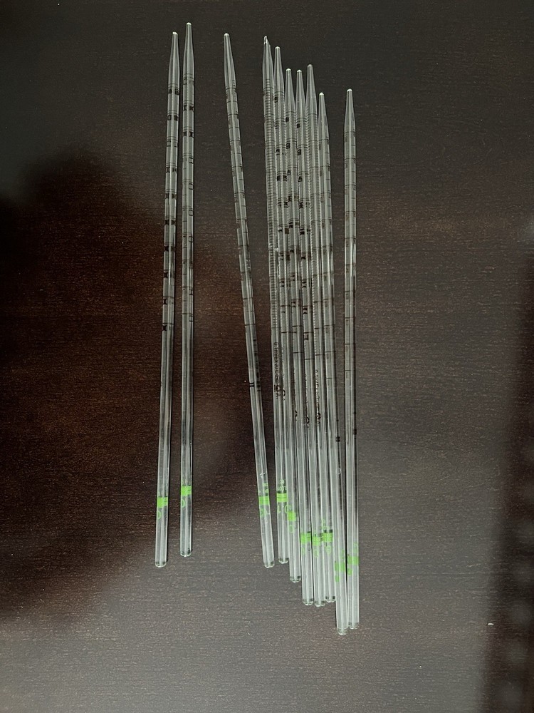 10 Glass Pipettes