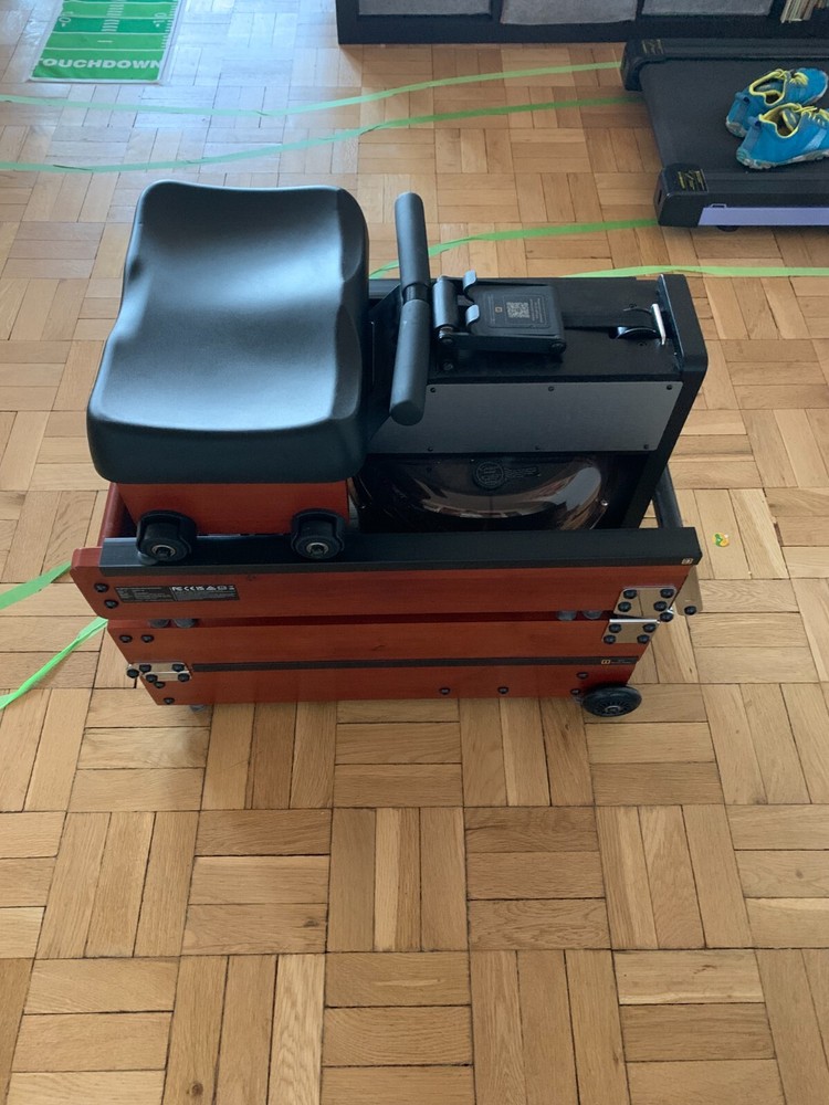 Kingsmith WR1 Foldable Rower Lightly Used