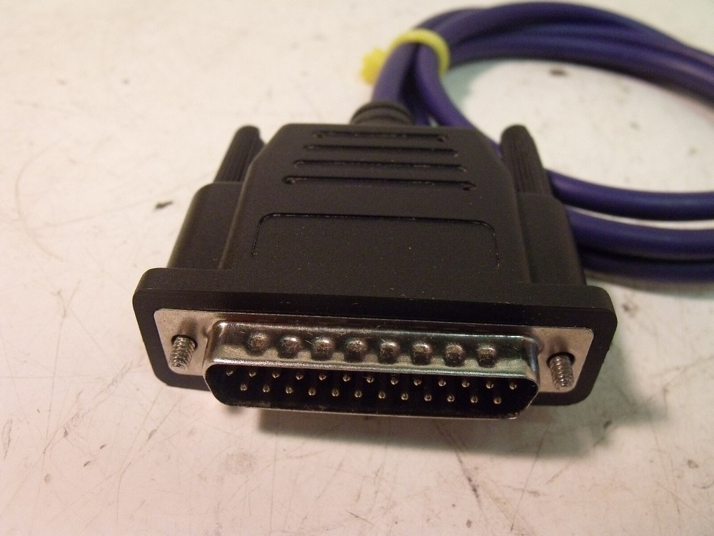 Datalogic 210 212-100 Bar Code Scanner: 10-30 VDC