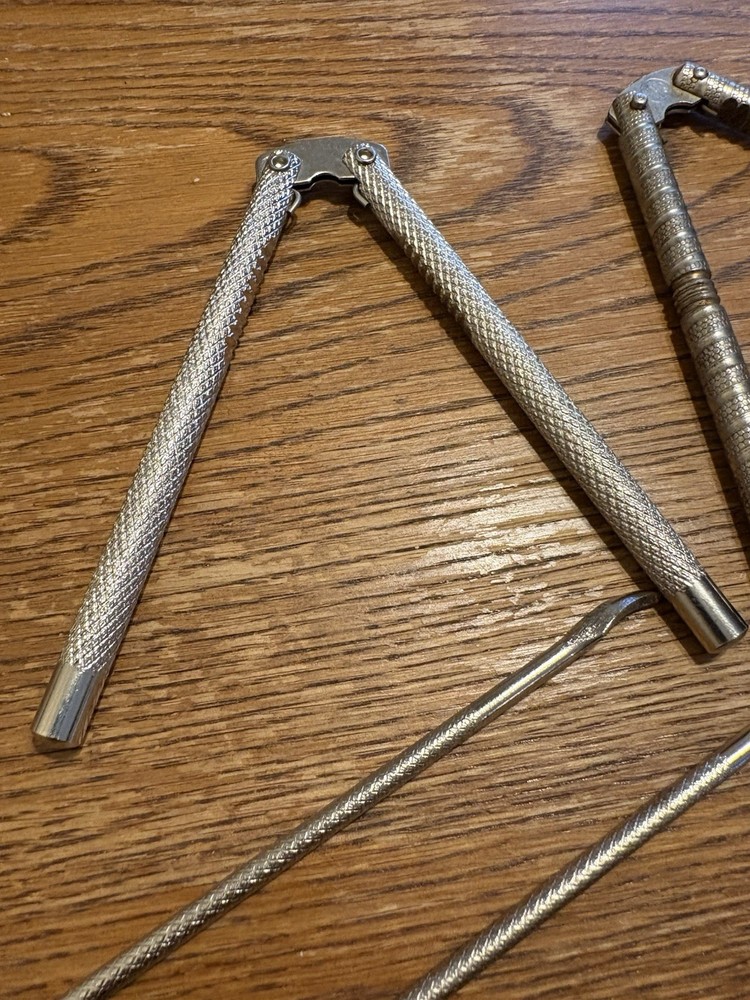 Vintage HMQ Nutcracker Set Of 2 Includes Picks