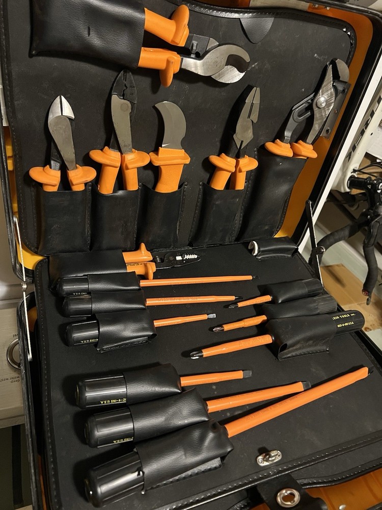 Klein Tools 13 Piece Insulated Utility Tool Kit