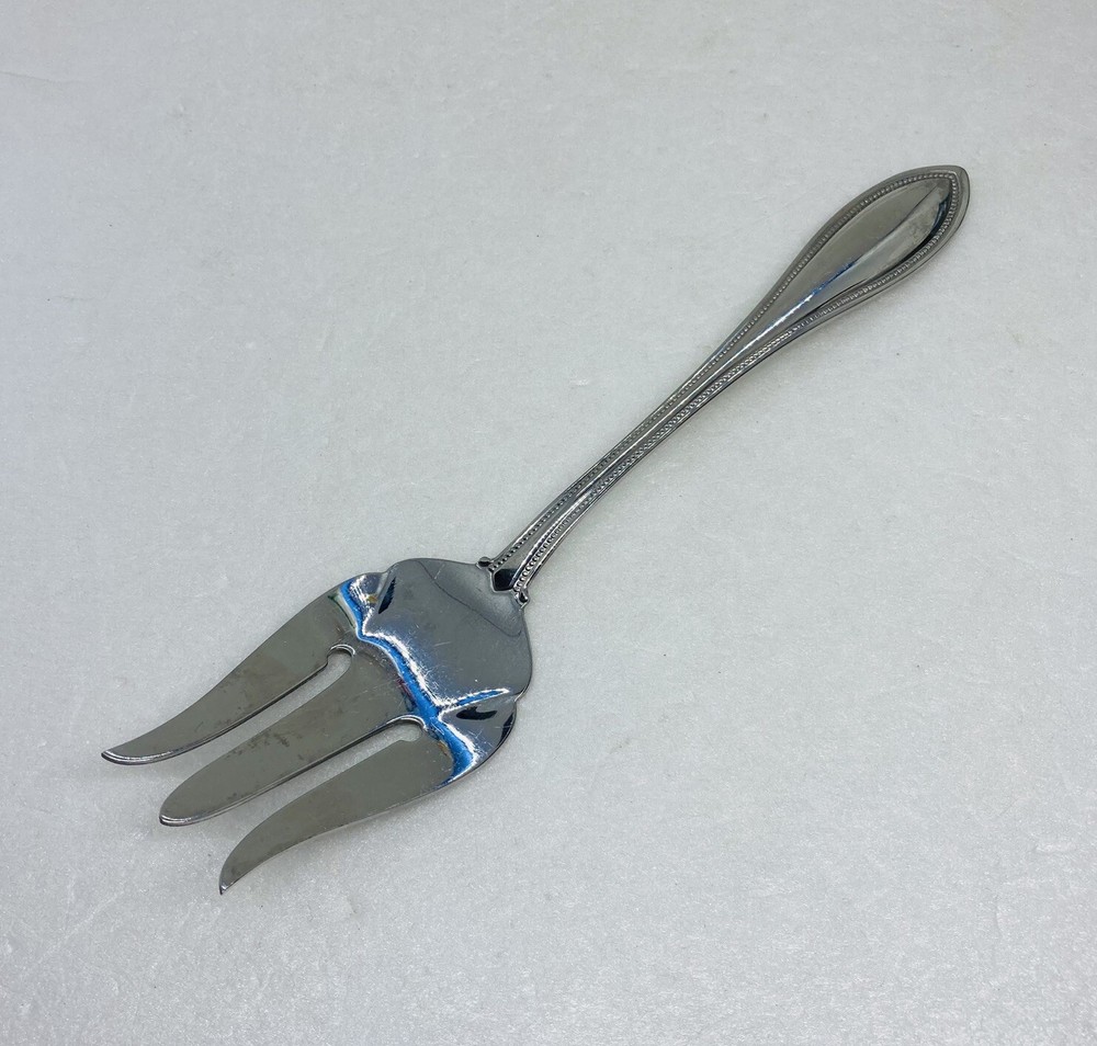 Vintage Oneida Serving Fork Stainless Steel 9” Large Canada Flatware 29