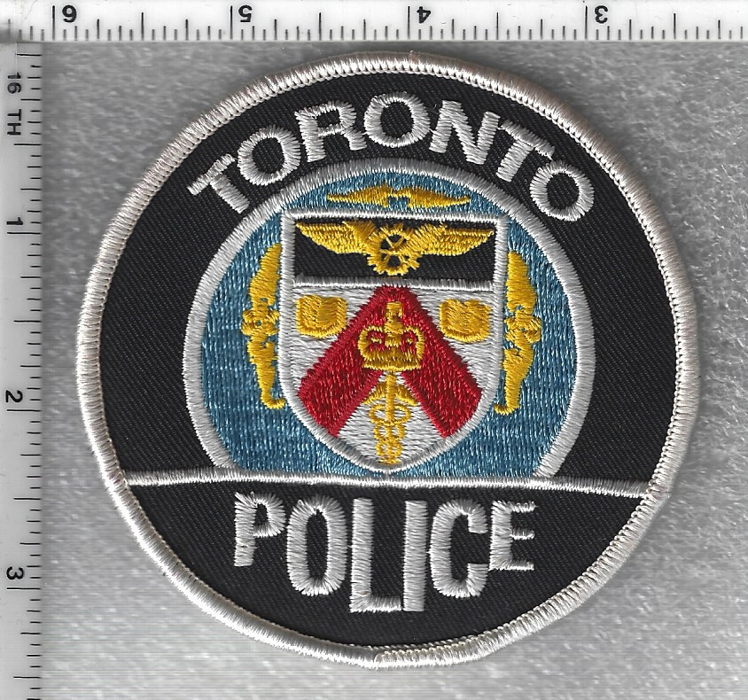 Toronto Police  (Canada)  White Border  Shoulder Patch
